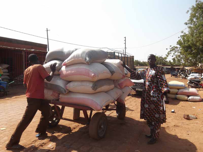 Transport 100 Kg.-Saecke.jpg